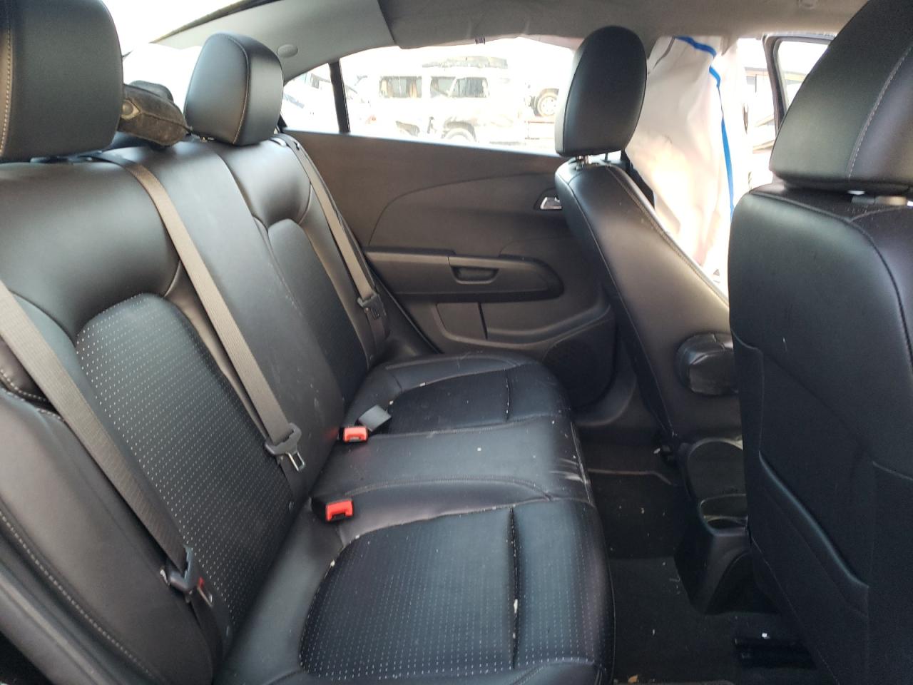 Photo 6 from auction – 2018 CHEVROLET SONIC PREM with VIN 1G1JF5SB9J4138928