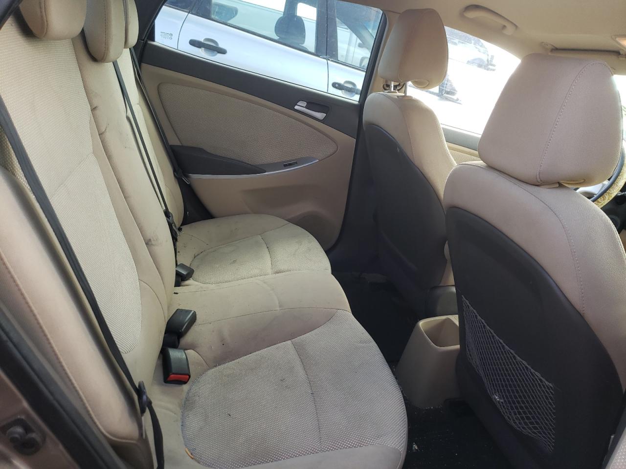 Photo 6 from auction – 2014 HYUNDAI ACCENT GLS with VIN KMHCT4AE1EU715757