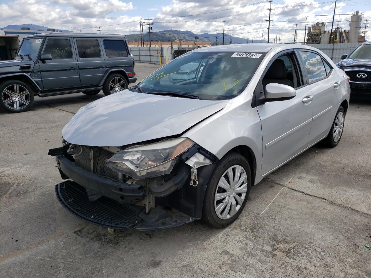 Photo 2 from auction – 2015 TOYOTA COROLLA L with VIN 5YFBURHE2FP324356