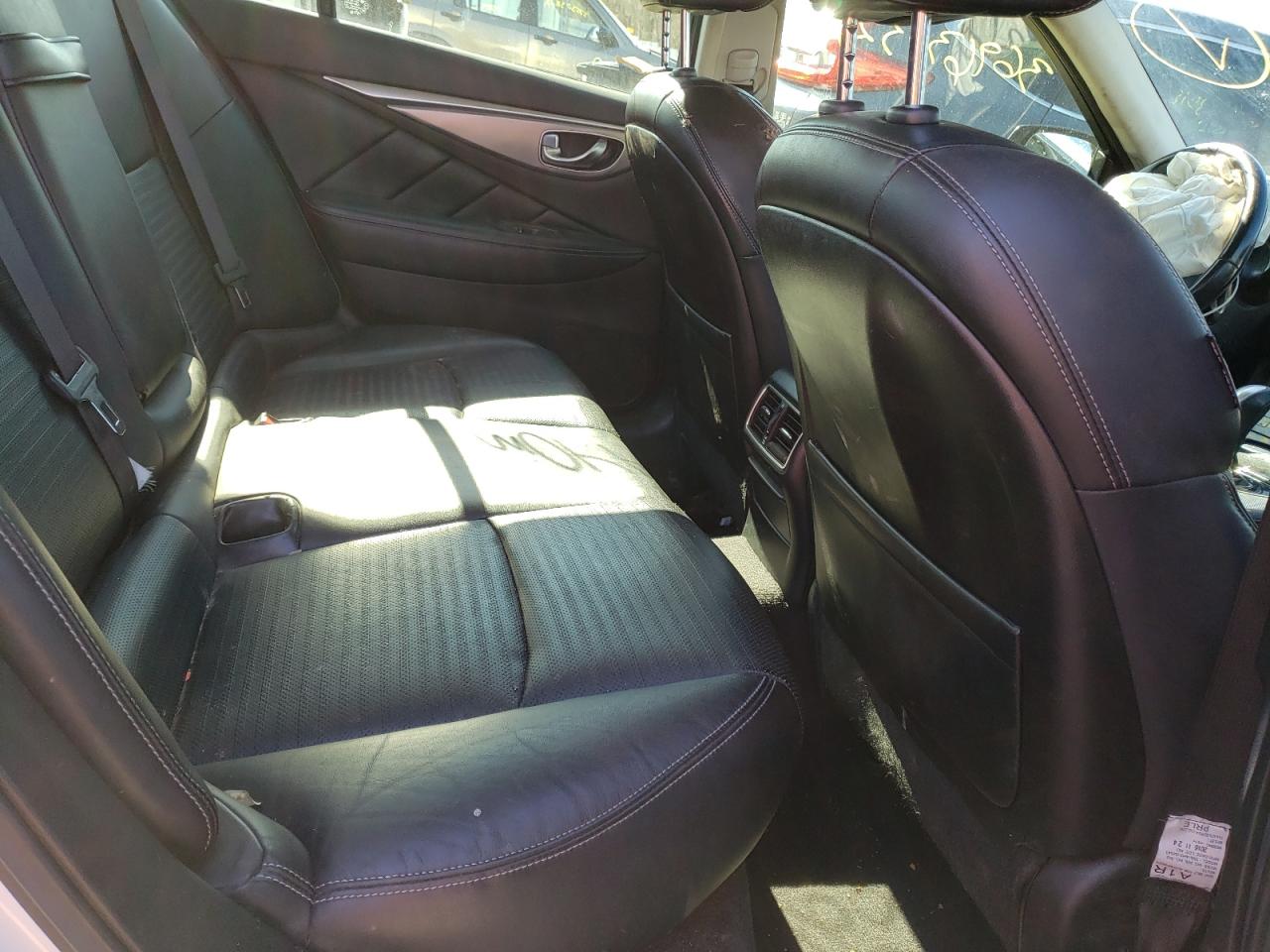 Photo 6 from auction – 2014 INFINITI Q50 BASE with VIN JN1BV7AR5EM697121