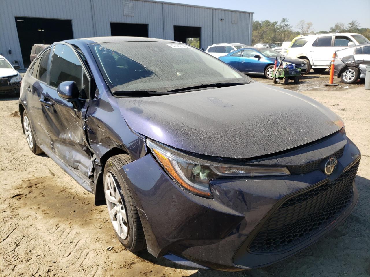 Photo 1 from auction – 2022 TOYOTA COROLLA LE with VIN JTDEPMAE4NJ200495
