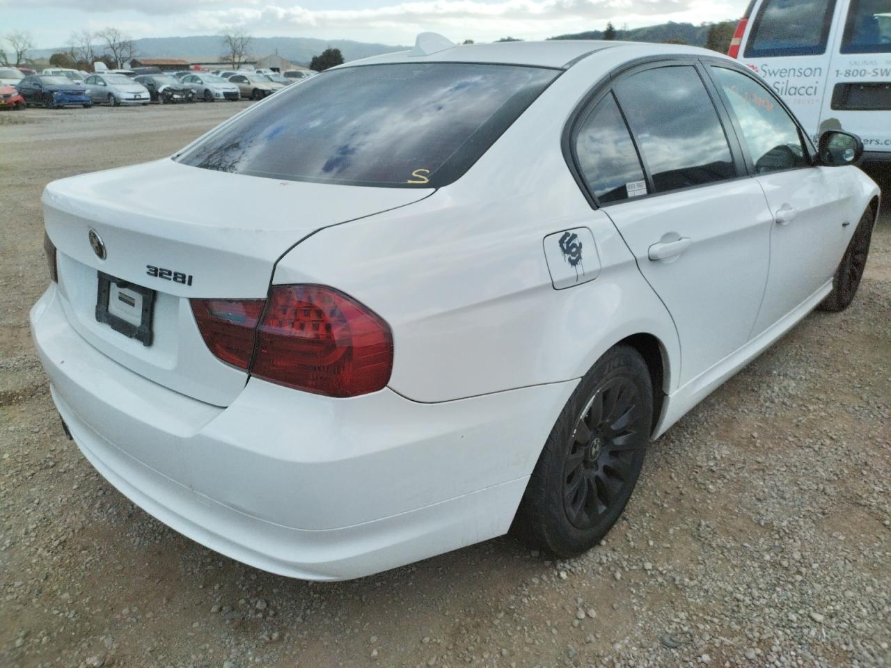 Photo 4 from auction – 2009 BMW 328 I SULE with VIN WBAPH57549NL76915