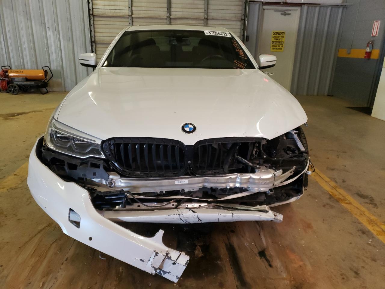 Photo 9 from auction – 2017 BMW 540 I with VIN WBAJE5C34HG914437