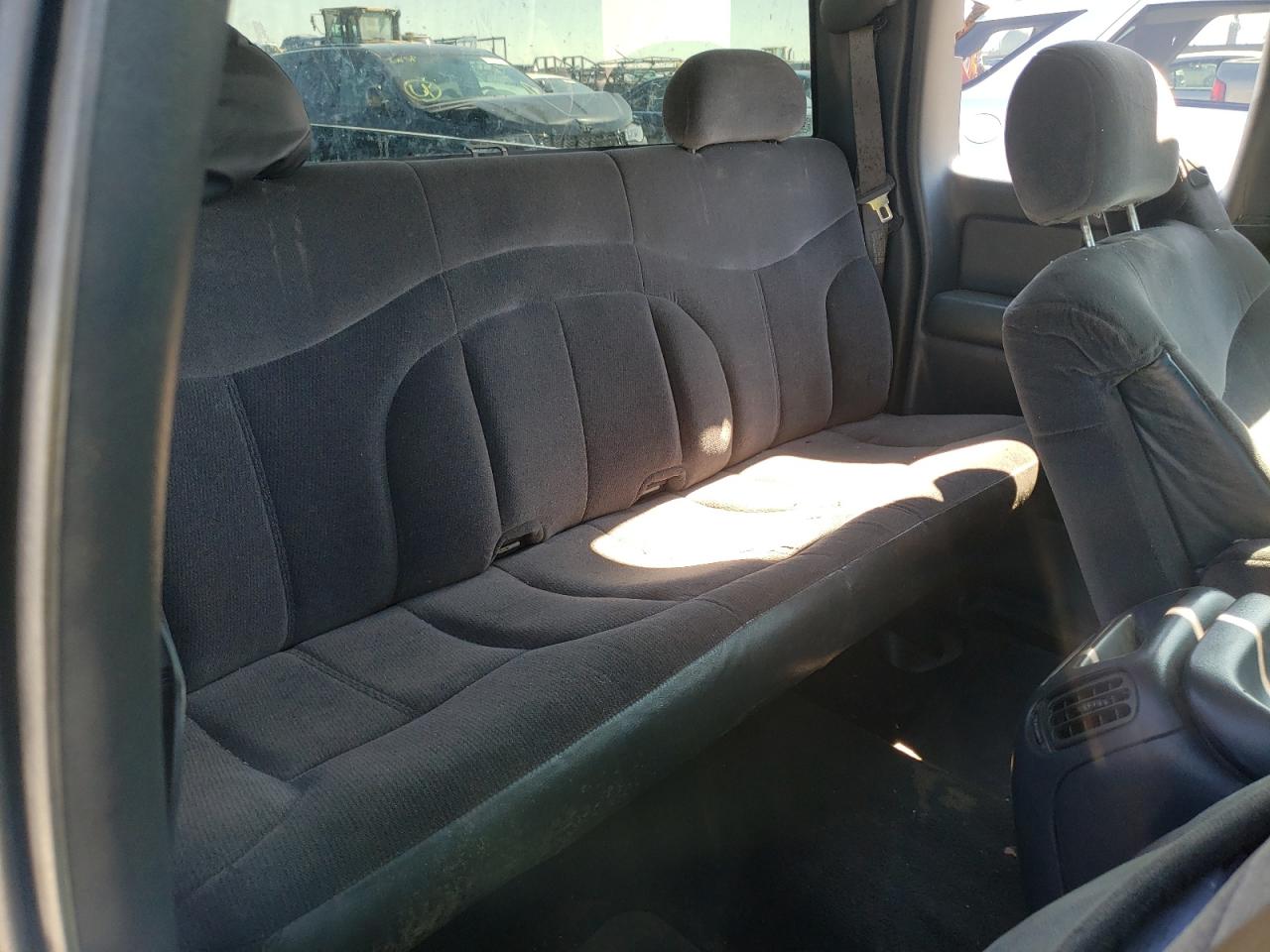 Foto 6 de la subasta – 2001 GMC NEW SIERRA con VIN 2GTEC19T111155954