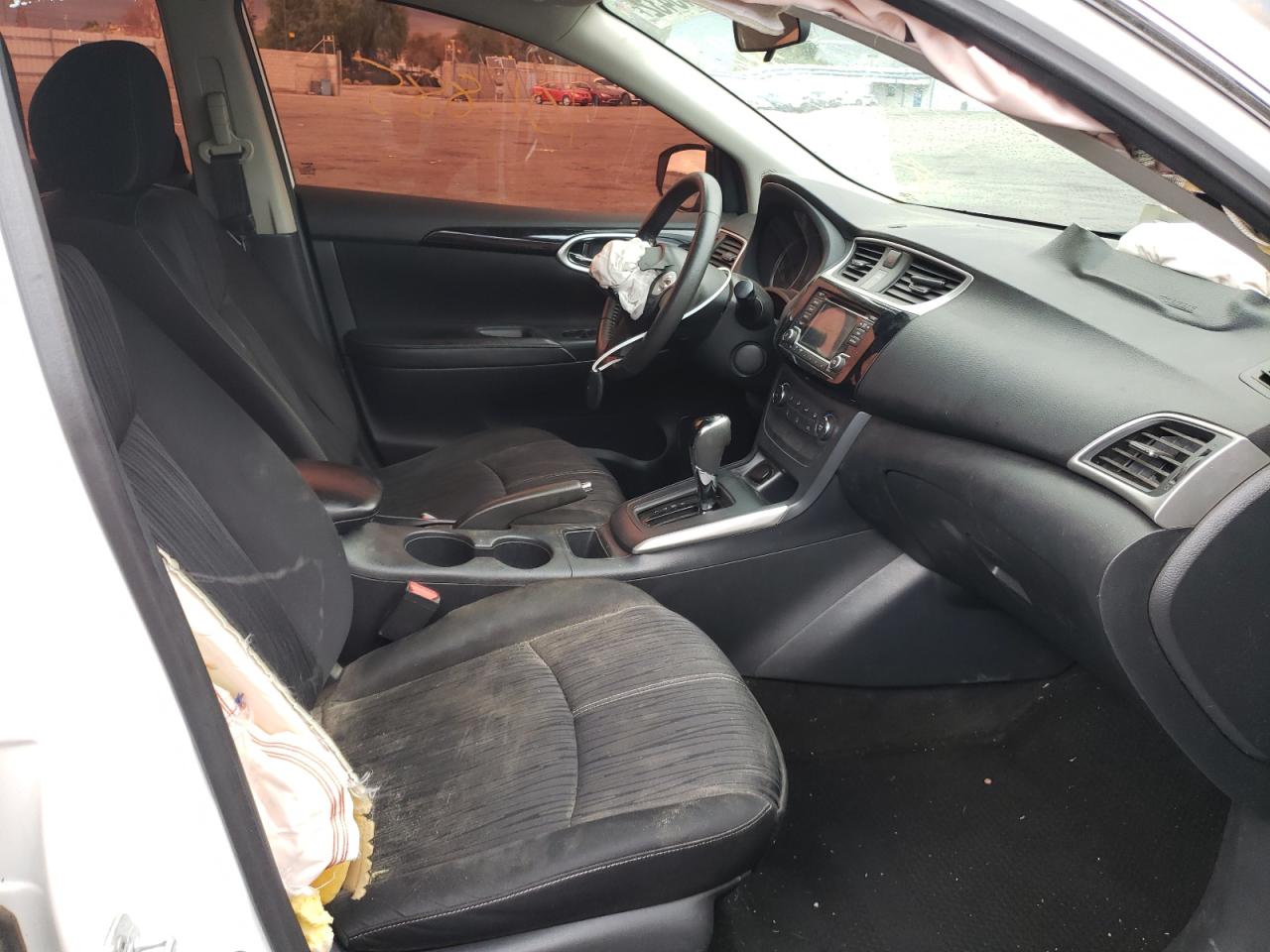Photo 5 from auction – 2016 NISSAN SENTRA with VIN 3N1AB7AP6GY293991