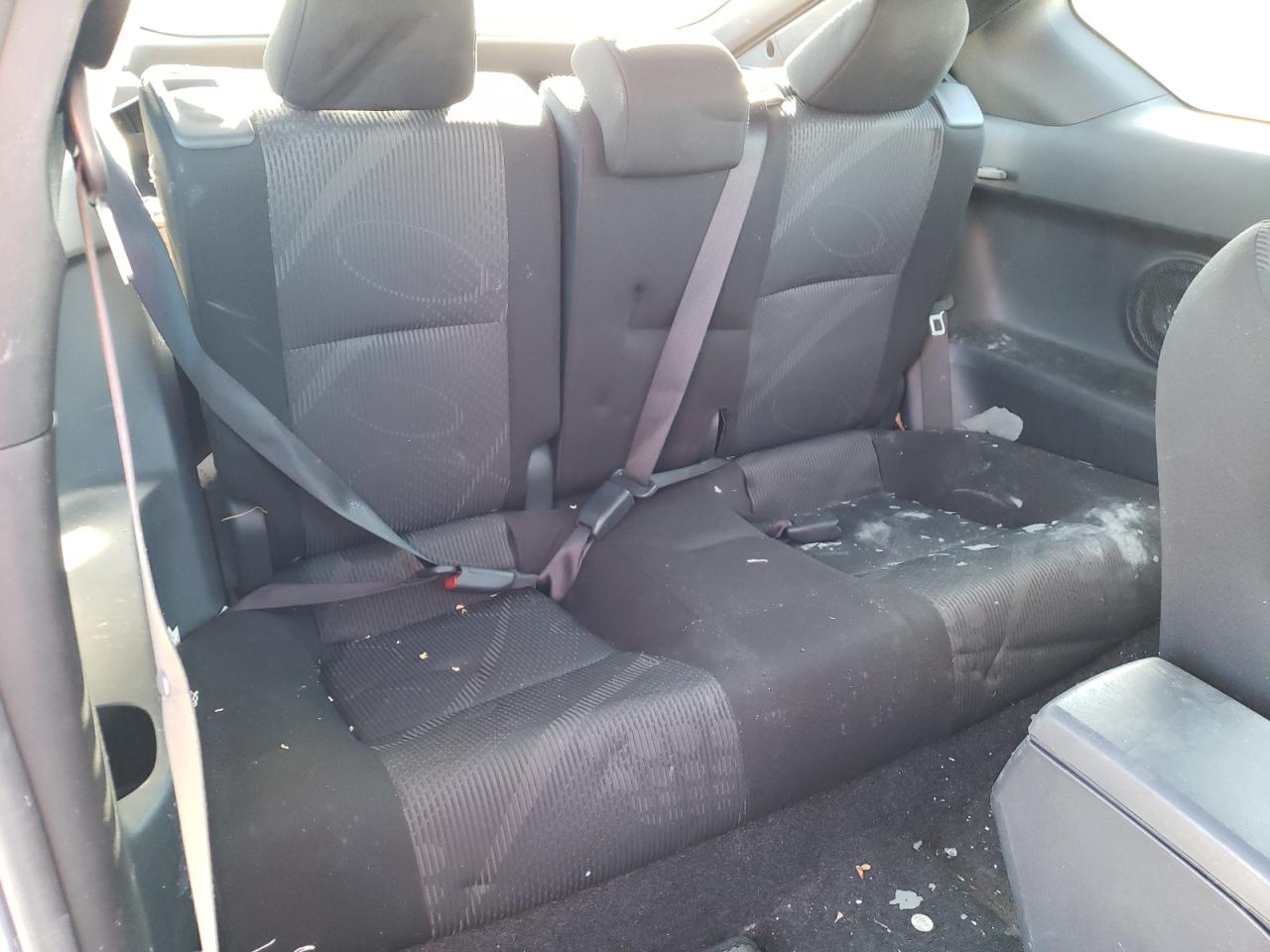 Photo 6 from auction – 2013 SCION TC with VIN JTKJF5C70D3045140