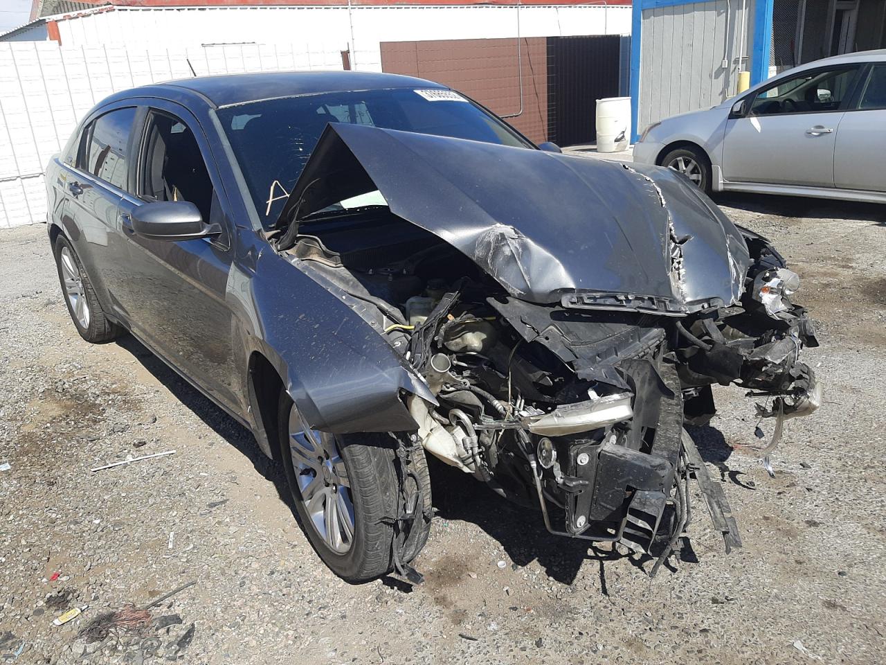 CHRYSLER 200 LX 2012 with VIN 1C3CCBAB2CN184255 - Photo from auction