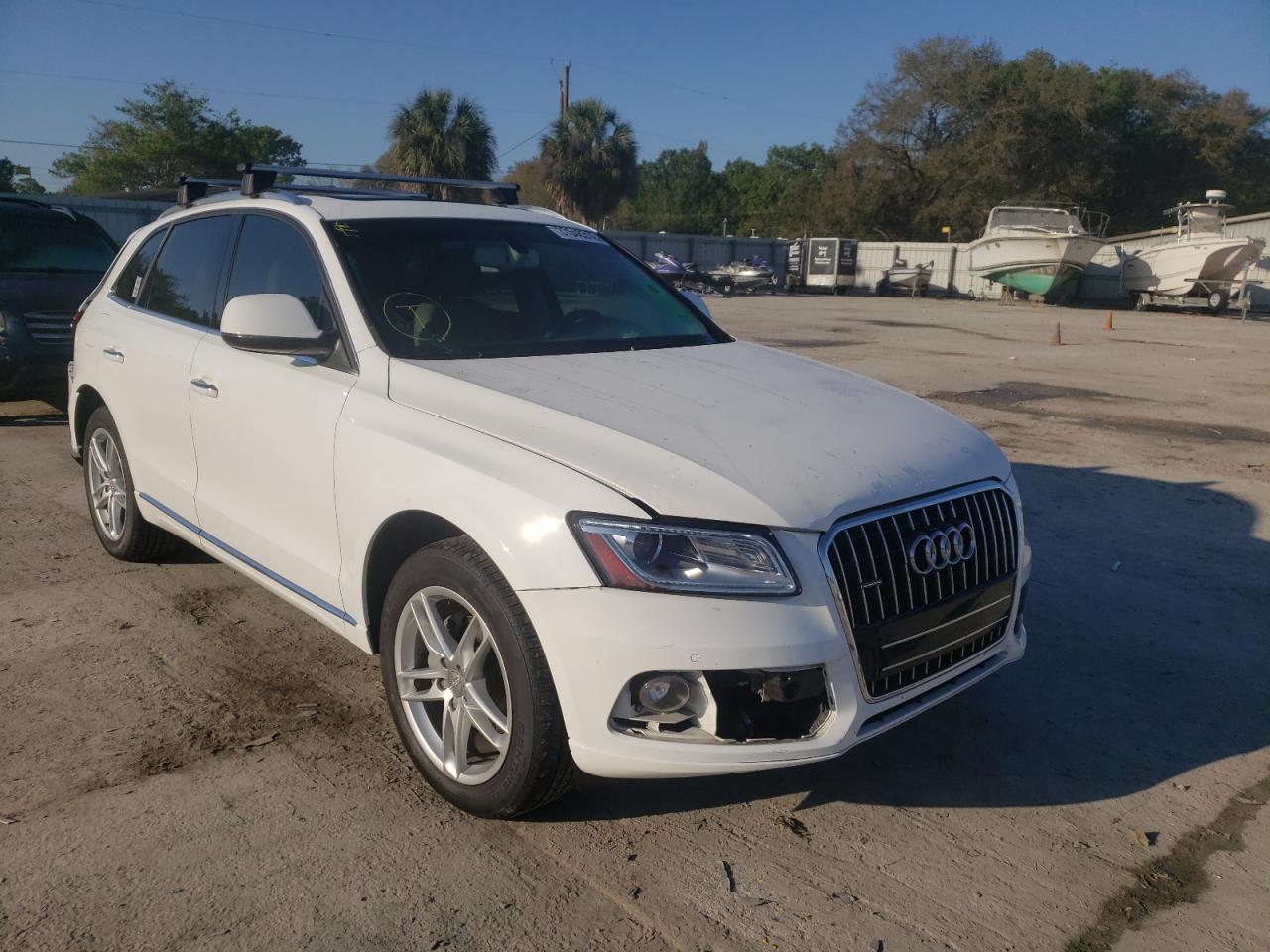 AUDI Q5 PREMIUM 2015 with VIN WA1LFAFP8FA048140 - Photo from auction