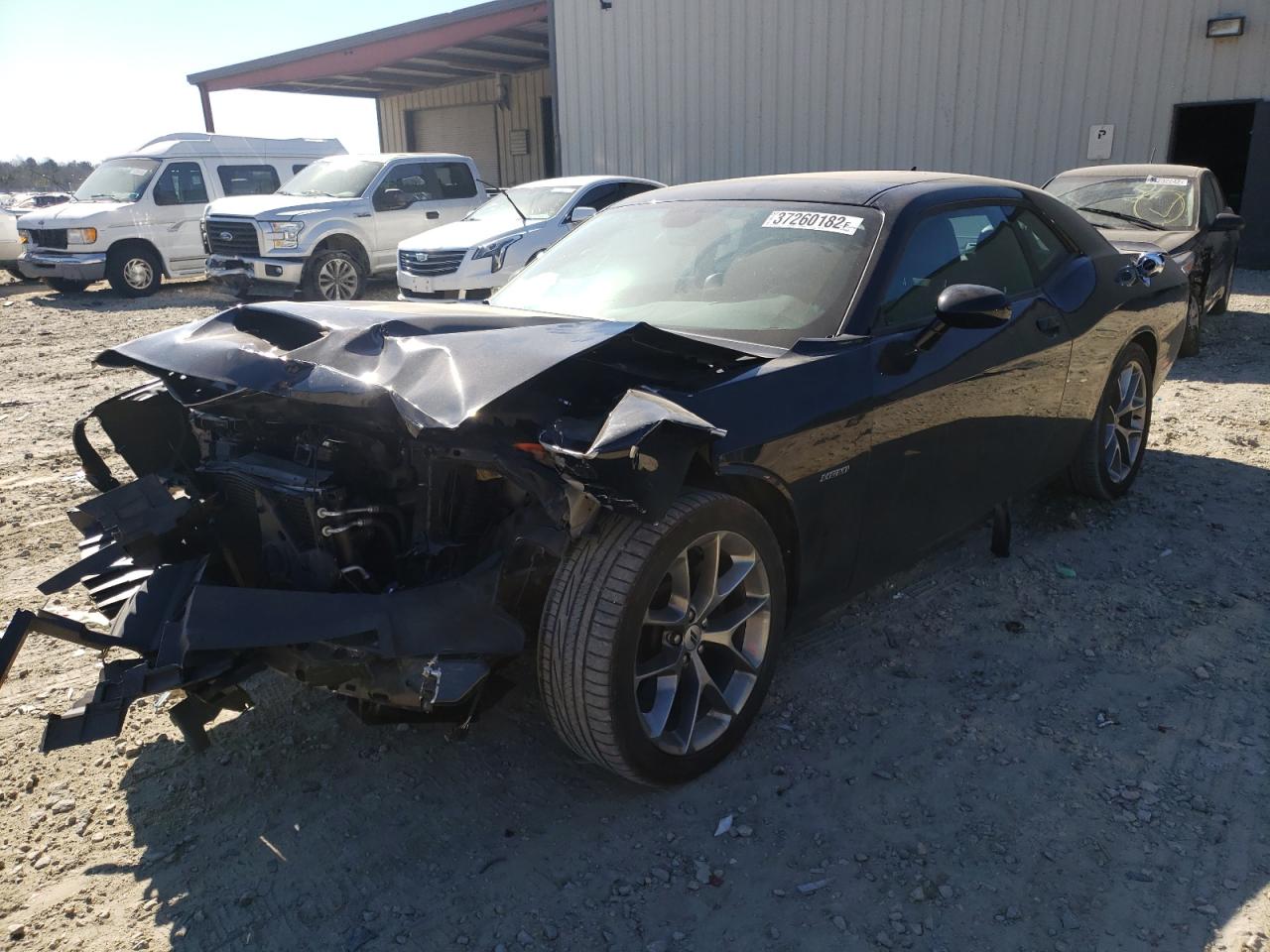 Photo 2 from auction – 2019 DODGE CHALLENGER with VIN 2C3CDZBT4KH748024