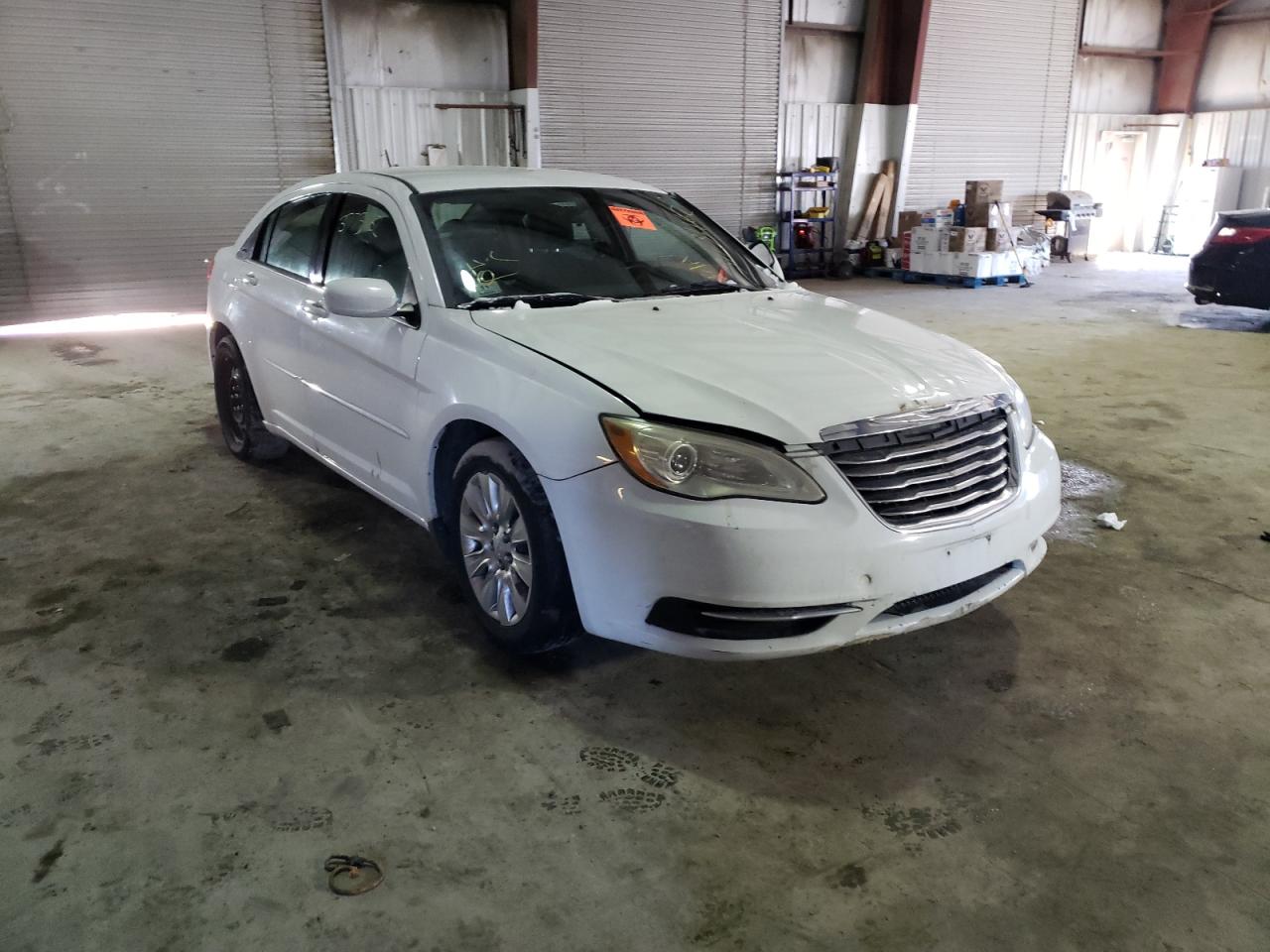 CHRYSLER 200 LX 2012 with VIN 1C3CCBAB8CN325863 - Photo from auction