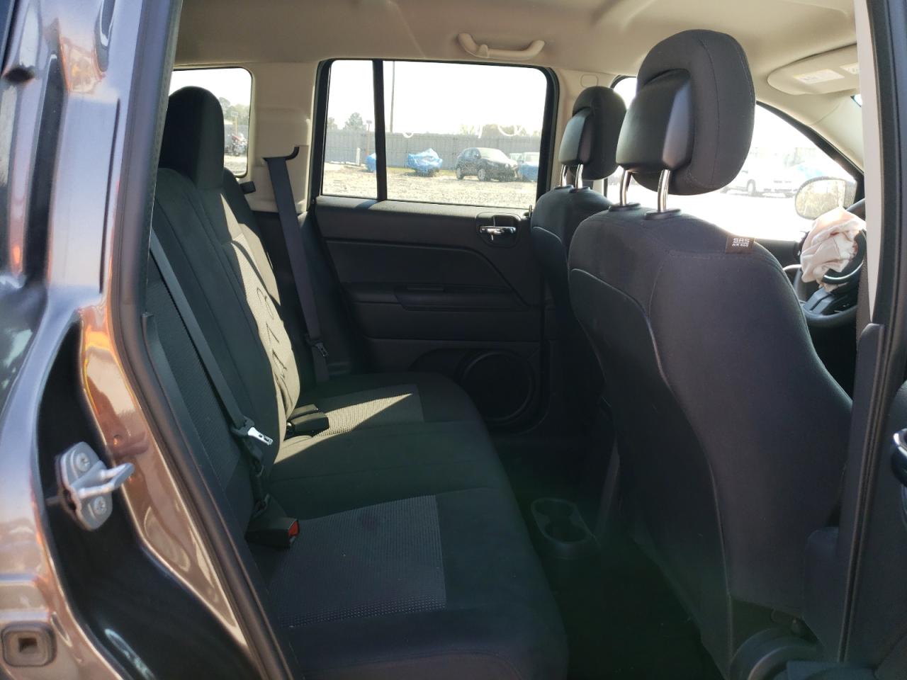 Photo 6 from auction – 2015 JEEP COMPASS SP with VIN 1C4NJCBB7FD246712