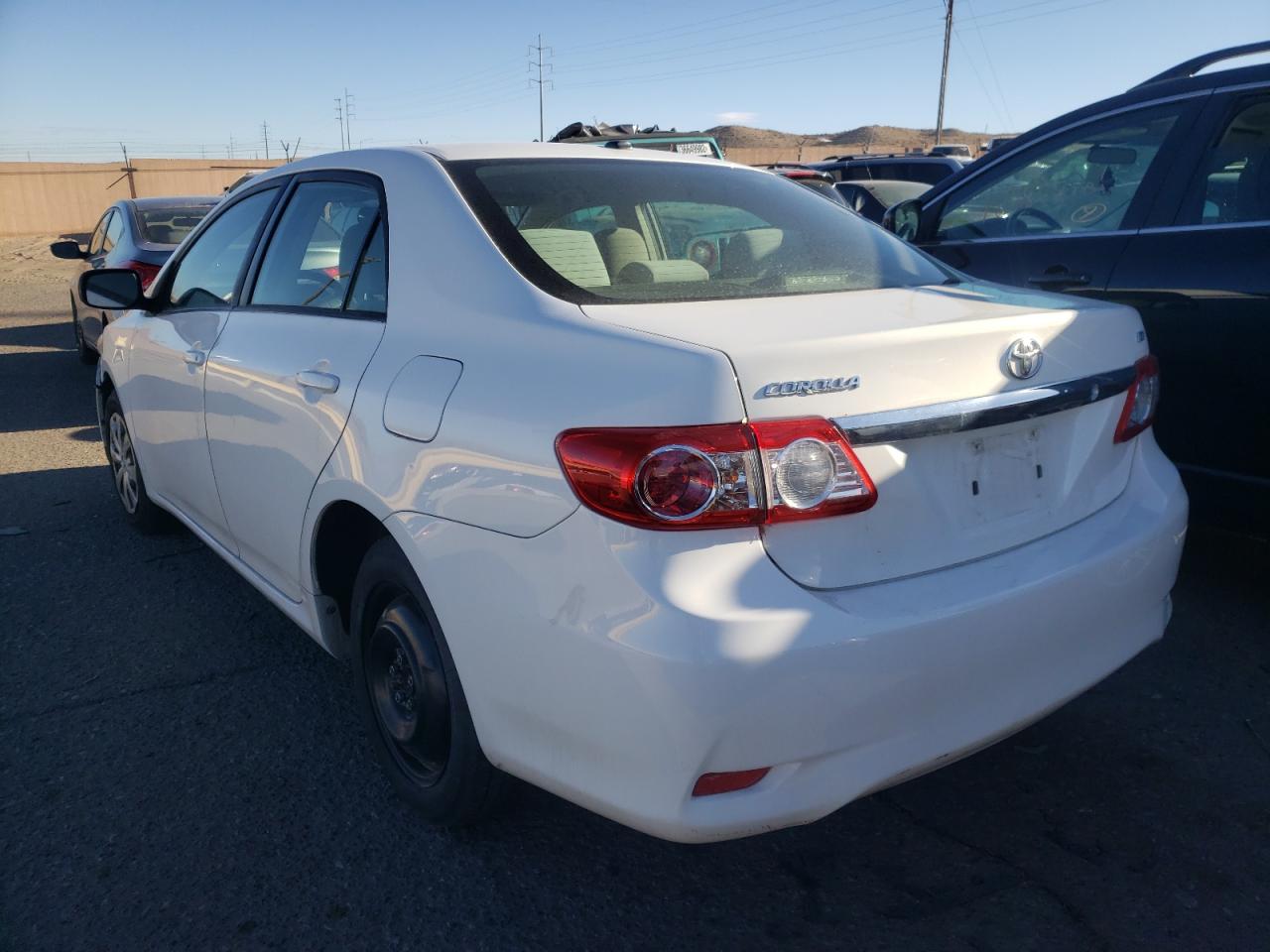 Photo 3 from auction – 2011 TOYOTA COROLLA BA with VIN JTDBU4EE6BJ090440
