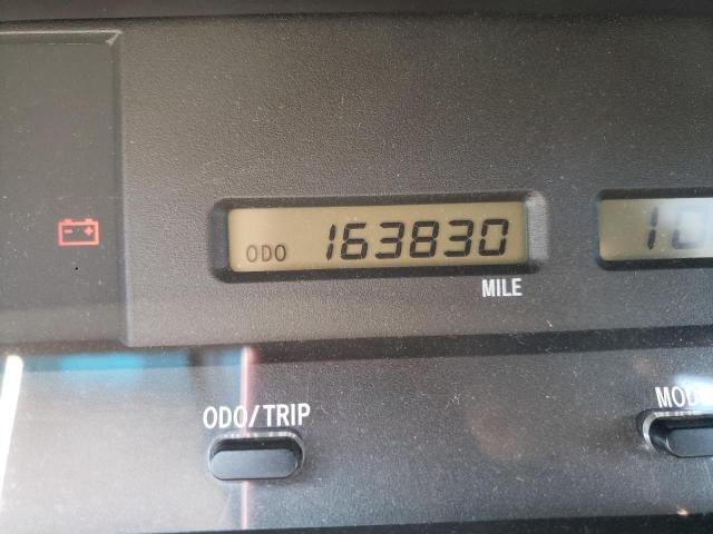Photo 8 from auction – 2000 TOYOTA AVALON XL with VIN 4T1BF28B1YU110810