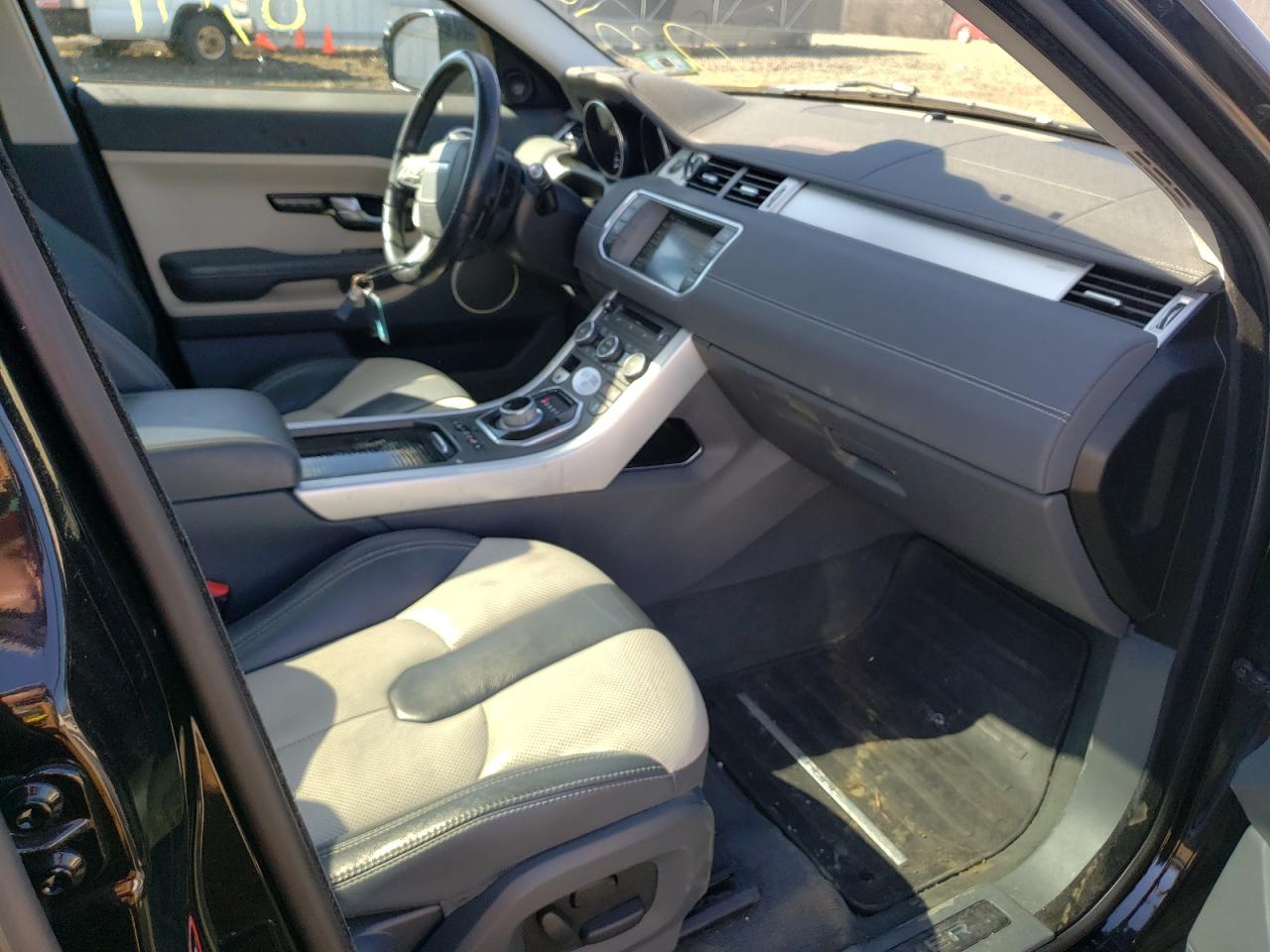 Photo 5 from auction – 2015 LAND ROVER RANGE ROVE with VIN SALVT2BG6FH009999