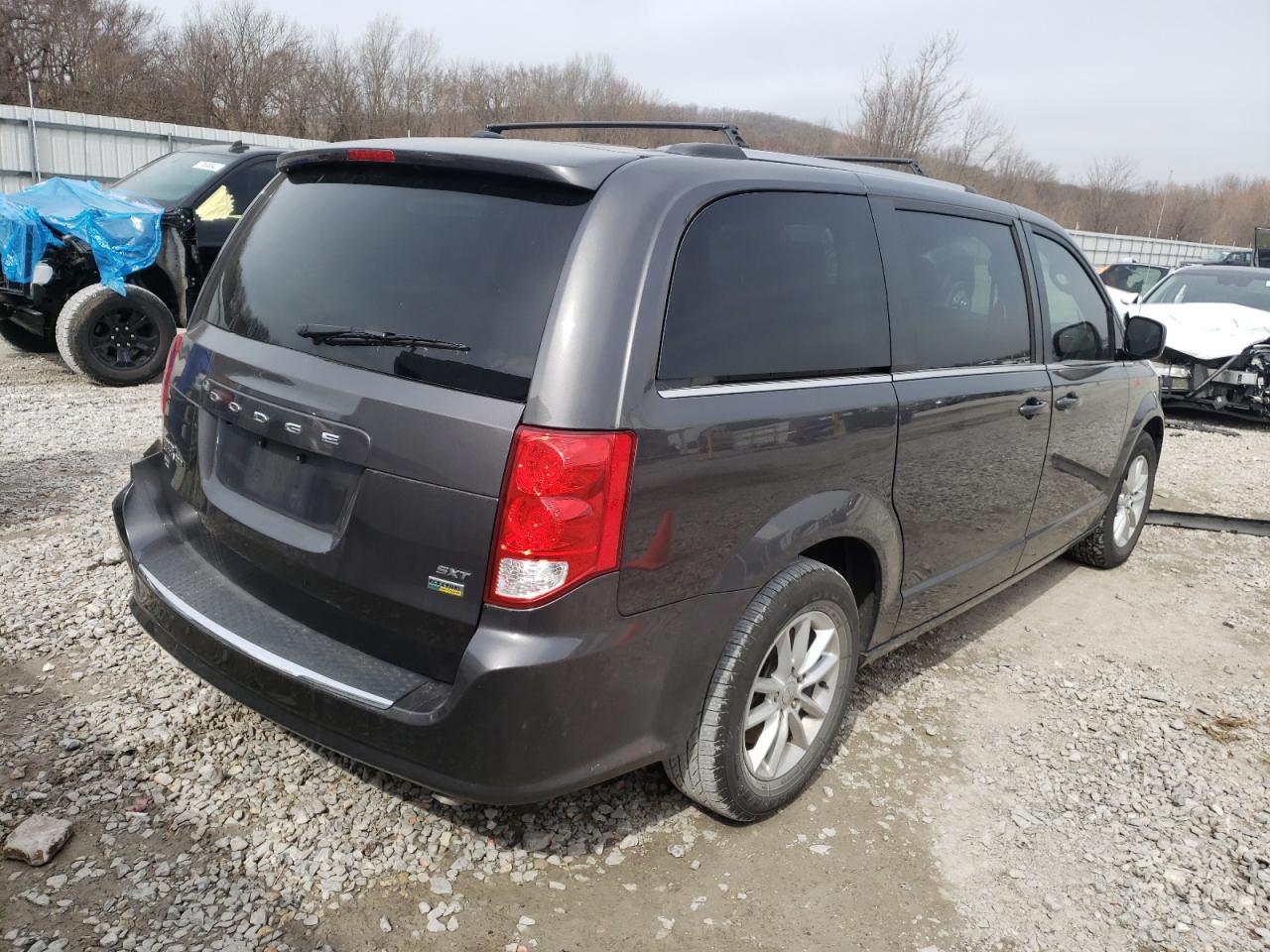 Photo 4 from auction – 2019 DODGE GRAND CARA with VIN 2C4RDGCG7KR743762