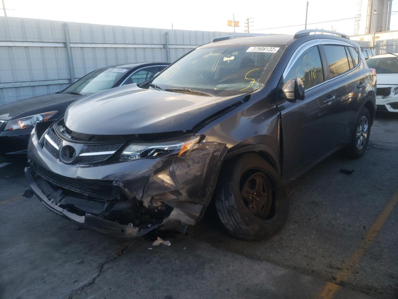 Photo 2 from auction – 2015 TOYOTA RAV4 LE with VIN JTMZFREV4FJ042270