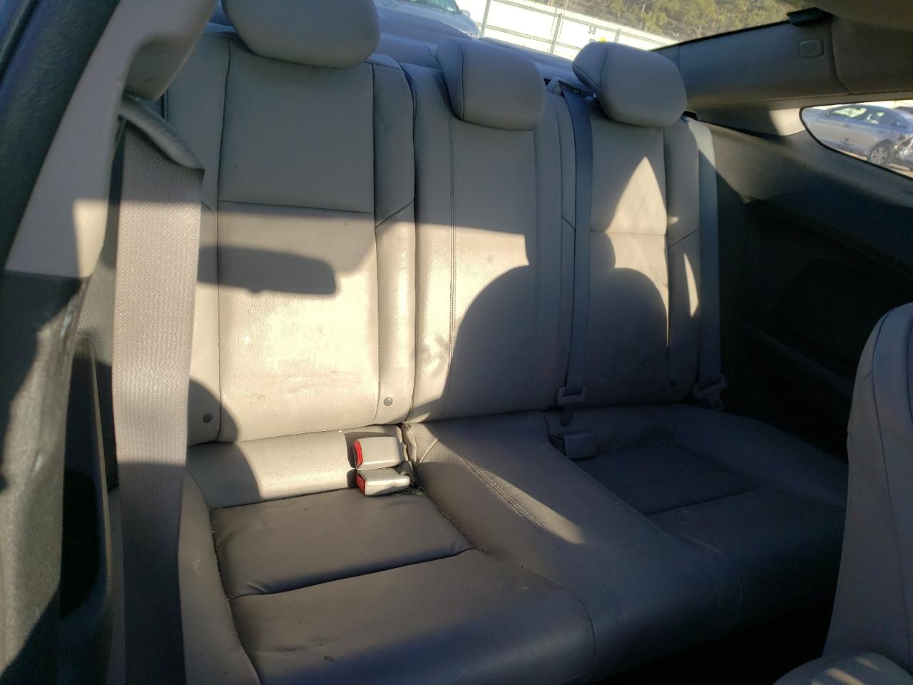Photo 6 from auction – 2012 HONDA CIVIC with VIN 2HGFG3B01CH526840