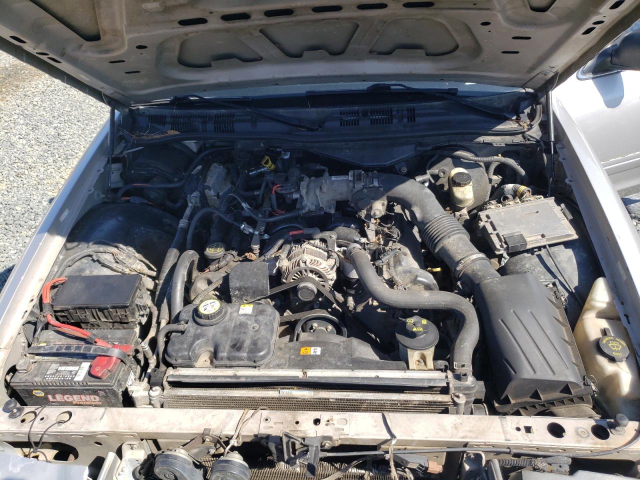 Photo 7 from auction – 2007 FORD CROWN VICT with VIN 2FAFP71W57X134599