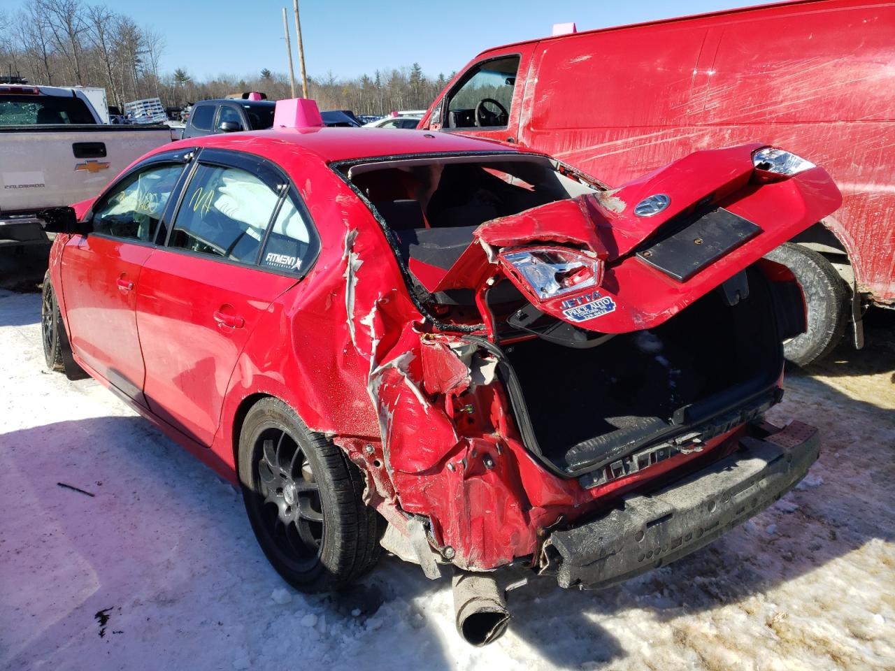 Photo 3 from auction – 2014 VOLKSWAGEN JETTA BASE with VIN 3VW2K7AJXEM404430