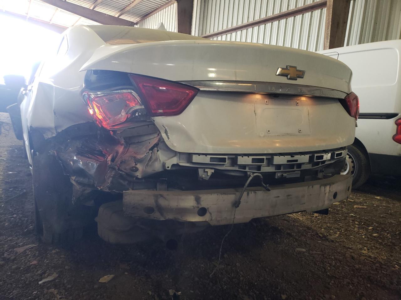 Photo 9 from auction – 2014 CHEVROLET IMPALA LTZ with VIN 2G1155S39E9135123