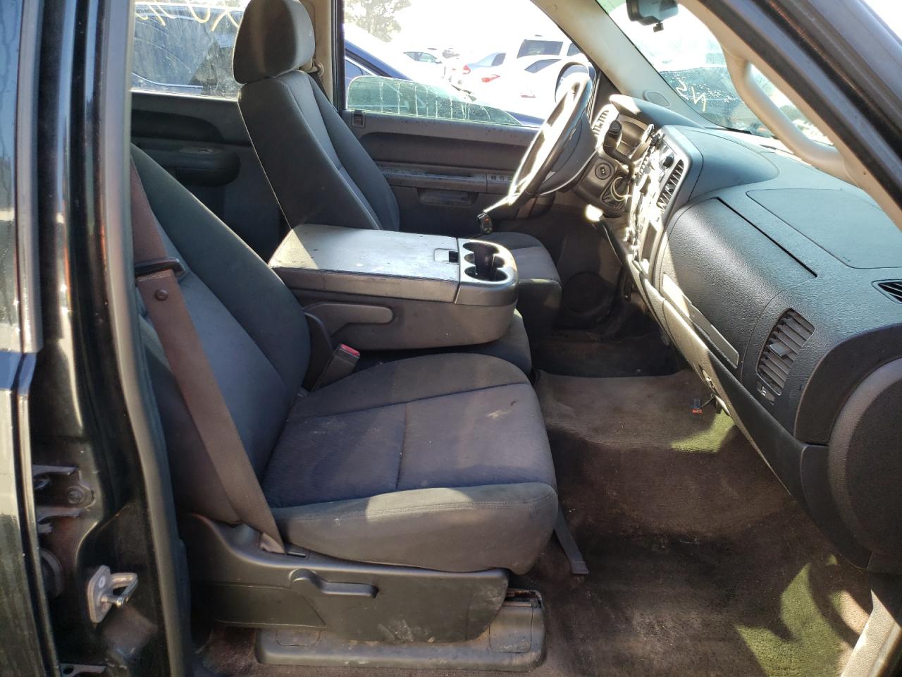 Photo 5 from auction – 2010 CHEVROLET SILVERADO with VIN 3GCRKSE35AG134886
