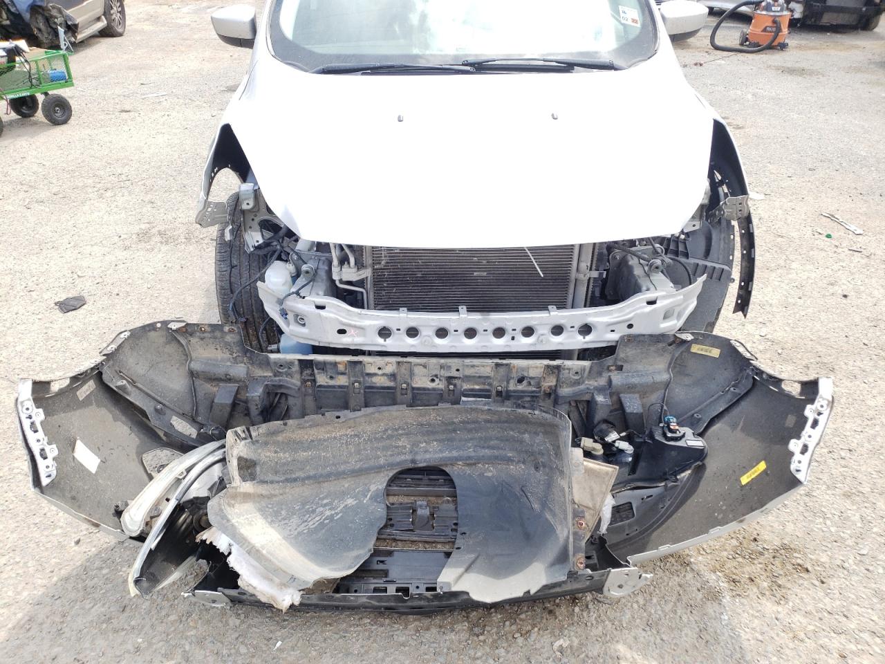 Photo 9 from auction – 2015 FORD ESCAPE SE with VIN 1FMCU0G78FUA19073
