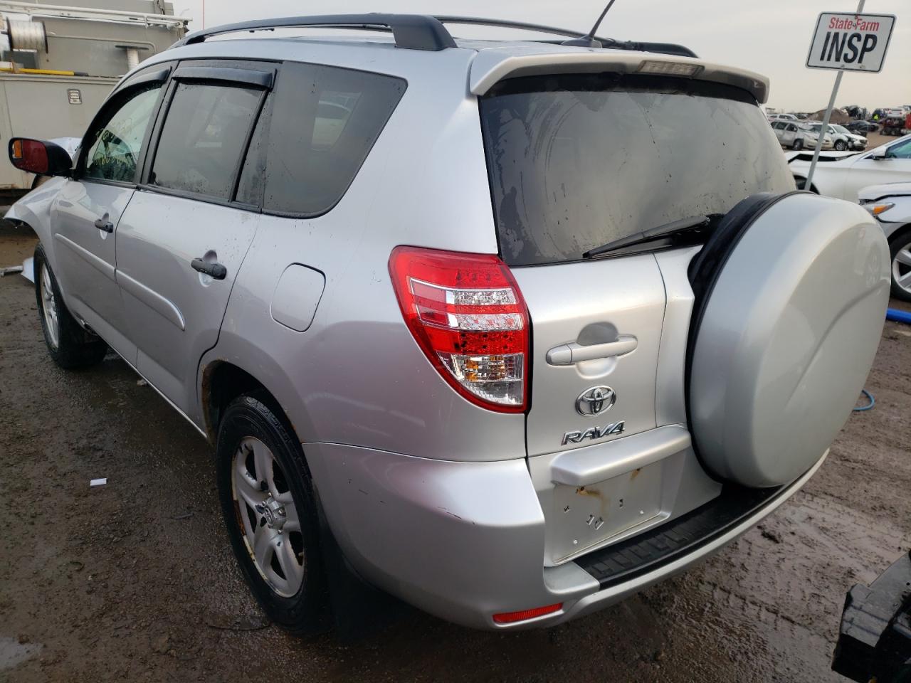 Foto 3 de la subasta – 2011 TOYOTA RAV4 con VIN 2T3ZF4DV5BW056646