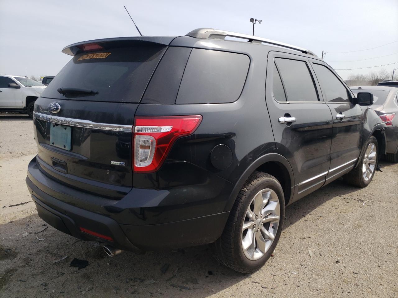 Zdjęcie 4 z aukcji – 2015 FORD EXPLORER X z VIN 1FM5K8D88FGA68637