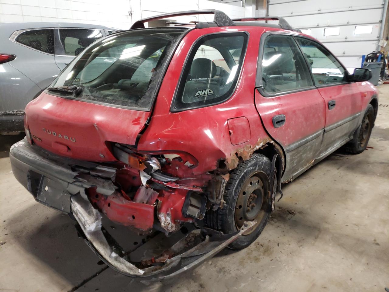 Photo 4 from auction – 1998 SUBARU IMPREZA OU with VIN JF1GF485XWH808571