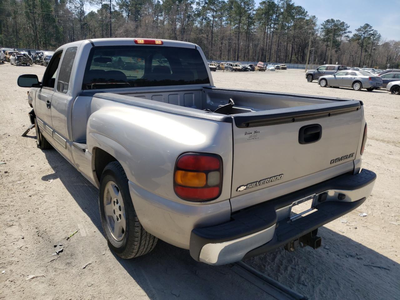 Photo 3 from auction – 2005 CHEVROLET SILVERADO with VIN 1GCEC19T15Z328773