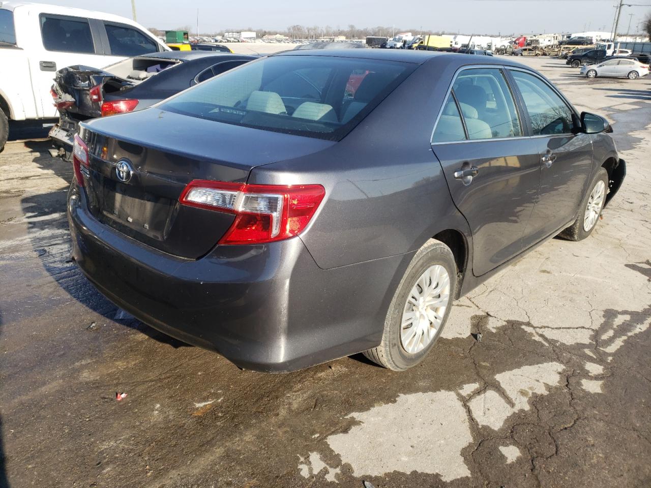 Photo 4 from auction – 2012 TOYOTA CAMRY BASE with VIN 4T1BF1FK4CU616959
