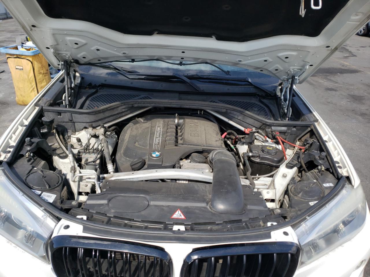 Photo 7 from auction – 2015 BMW X6 XDRIVE3 with VIN 5UXKU2C54F0F95736
