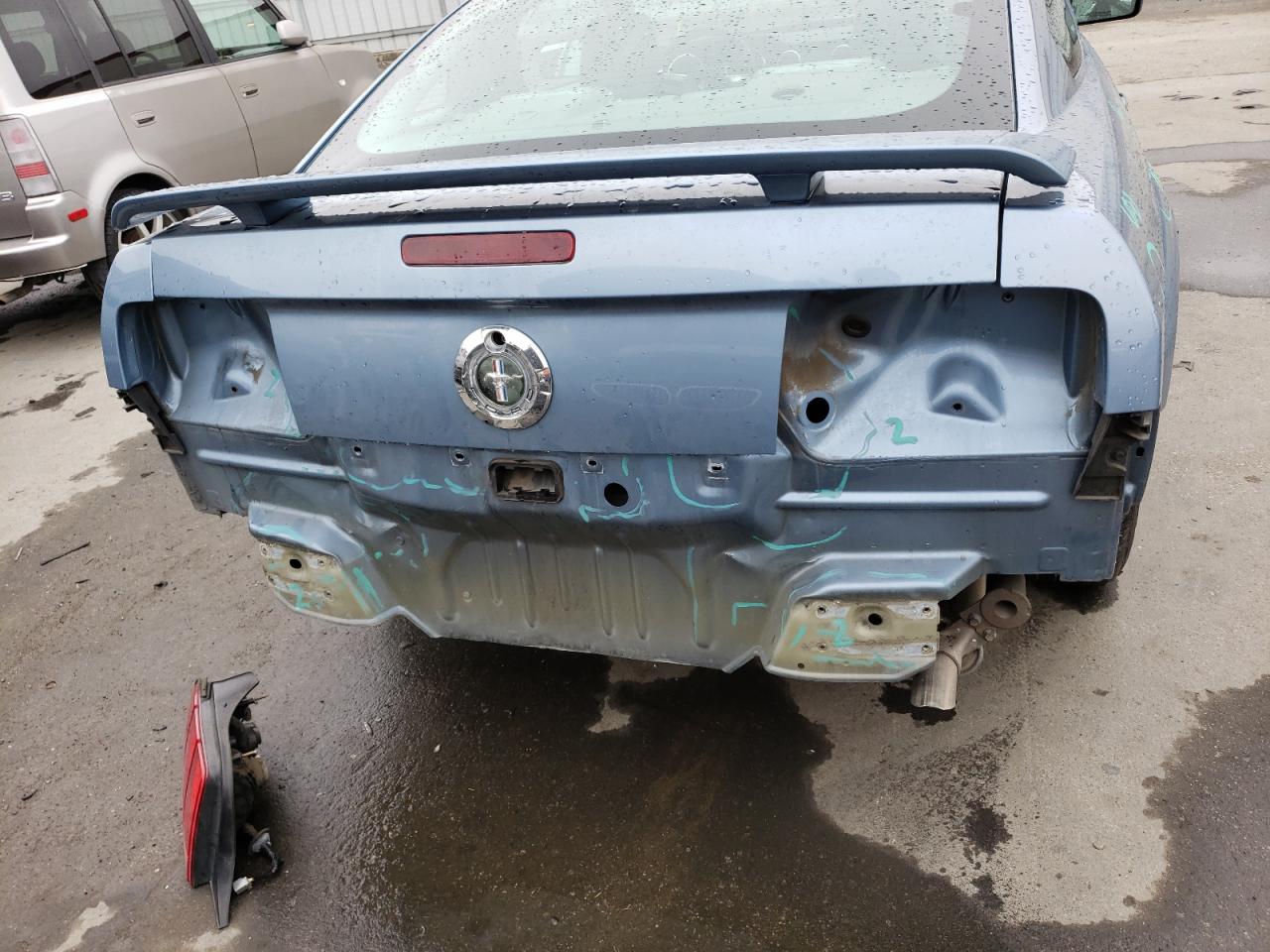 Photo 9 from auction – 2005 FORD MUSTANG with VIN 1ZVFT80N355149005