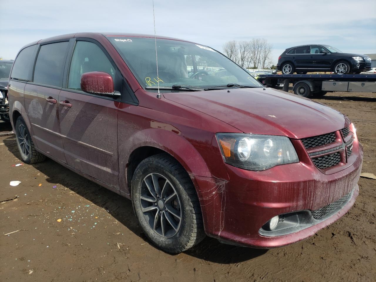DODGE GRAND CARA 2017 with VIN 2C4RDGEG5HR663382 - Photo from auction