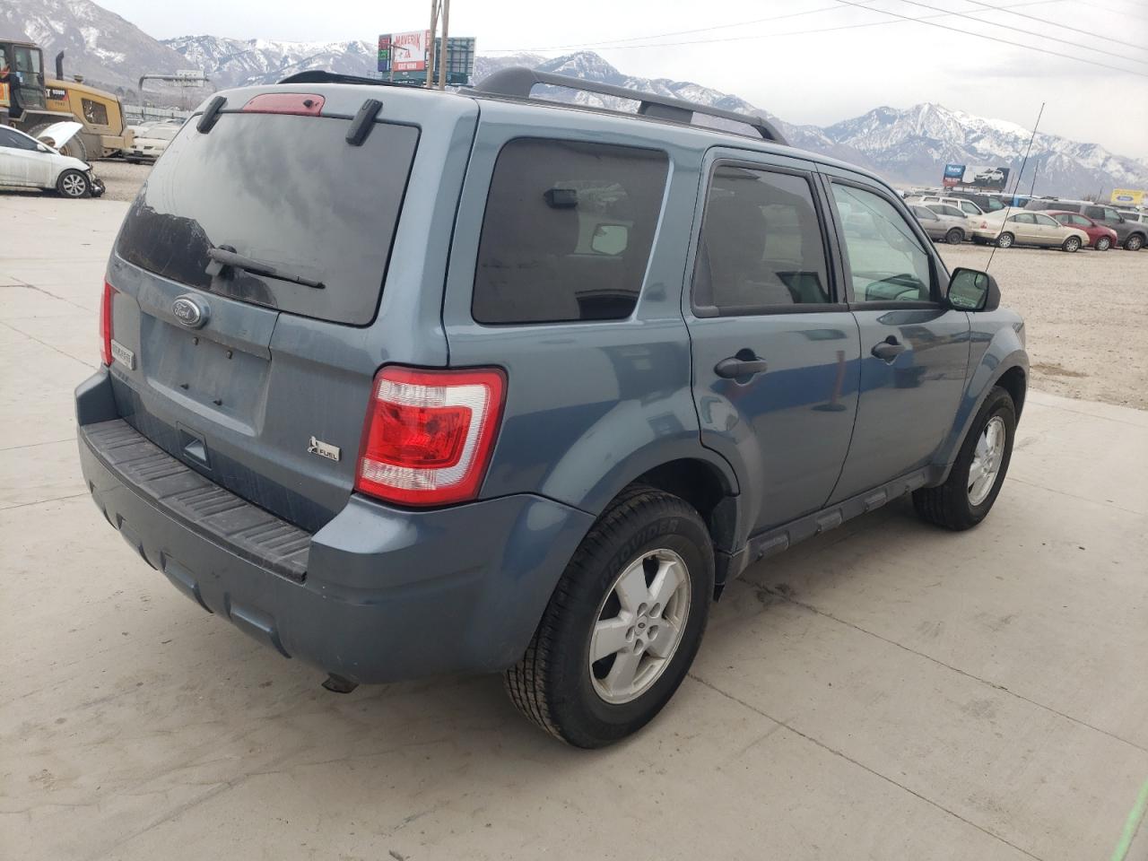 Photo 4 from auction – 2010 FORD ESCAPE XLT with VIN 1FMCU9DG6AKD45984
