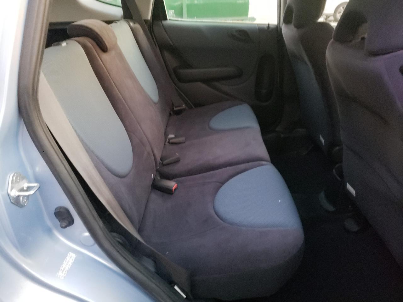 Photo 6 from auction – 2008 HONDA FIT with VIN JHMGD37428S011609