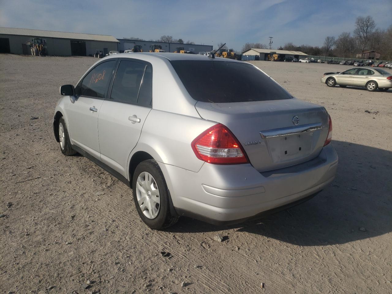 Photo 3 from auction – 2010 NISSAN VERSA S with VIN 3N1BC1AP4AL369789