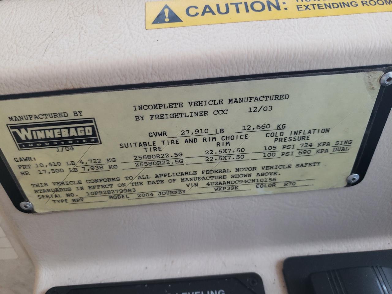 Photo 10 from auction – 2004 FREIGHTLINER MCL MOTORH with VIN 4UZAAHDC94CN10156
