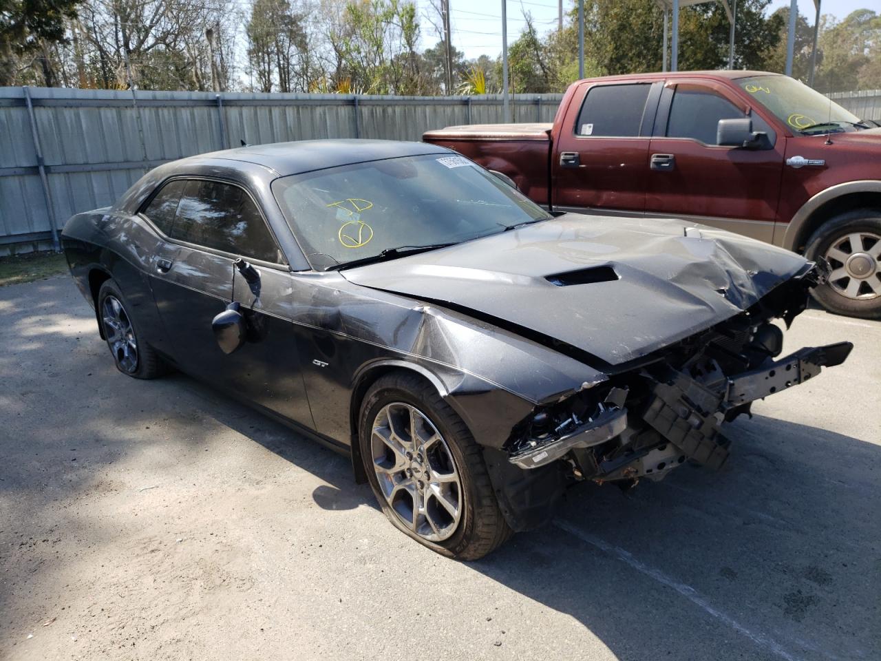 DODGE CHALLENGER 2017 with VIN 2C3CDZGG6HH595053 - Photo from auction