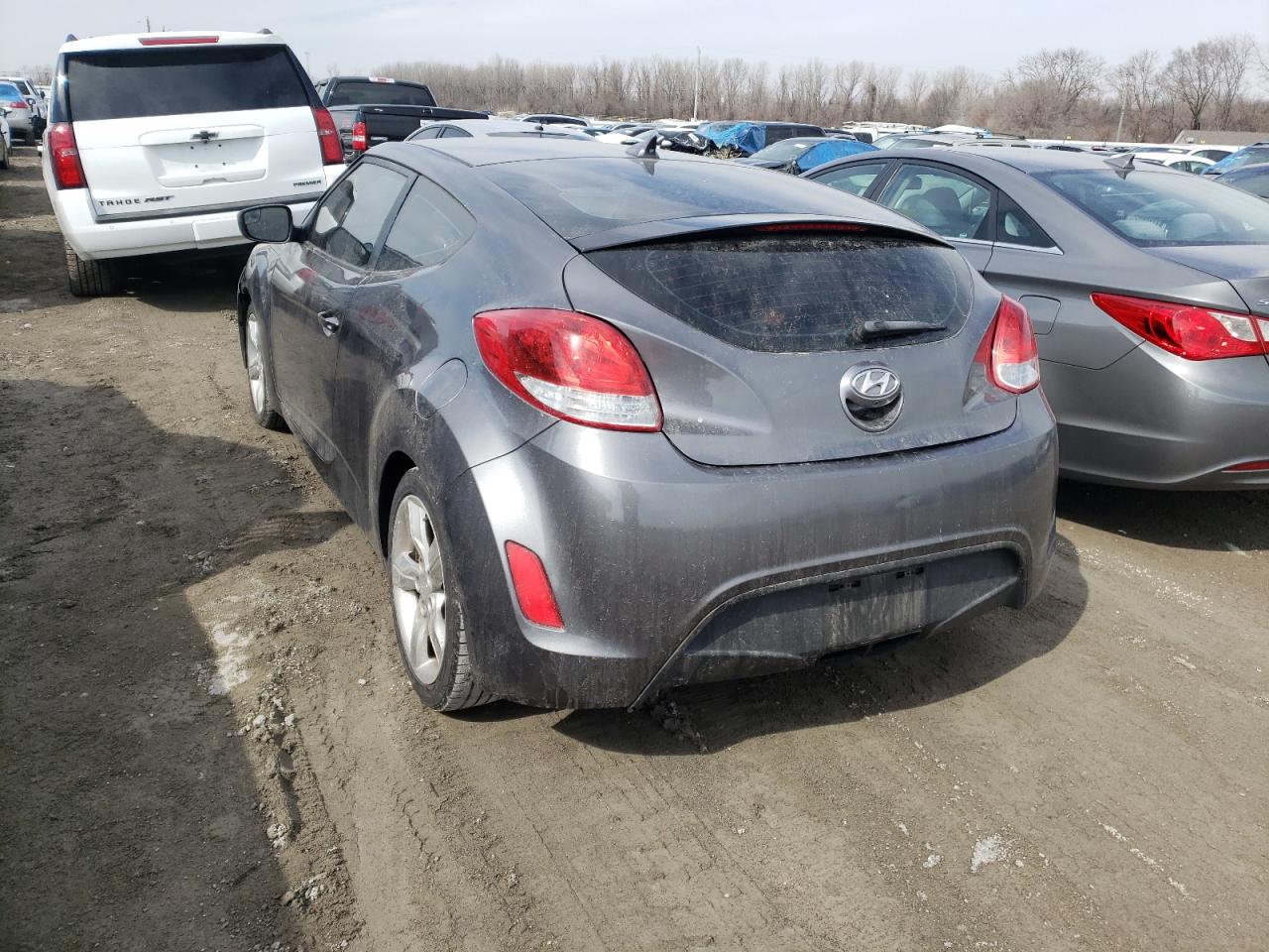 Photo 3 from auction – 2015 HYUNDAI VELOSTER with VIN KMHTC6AD3FU231979