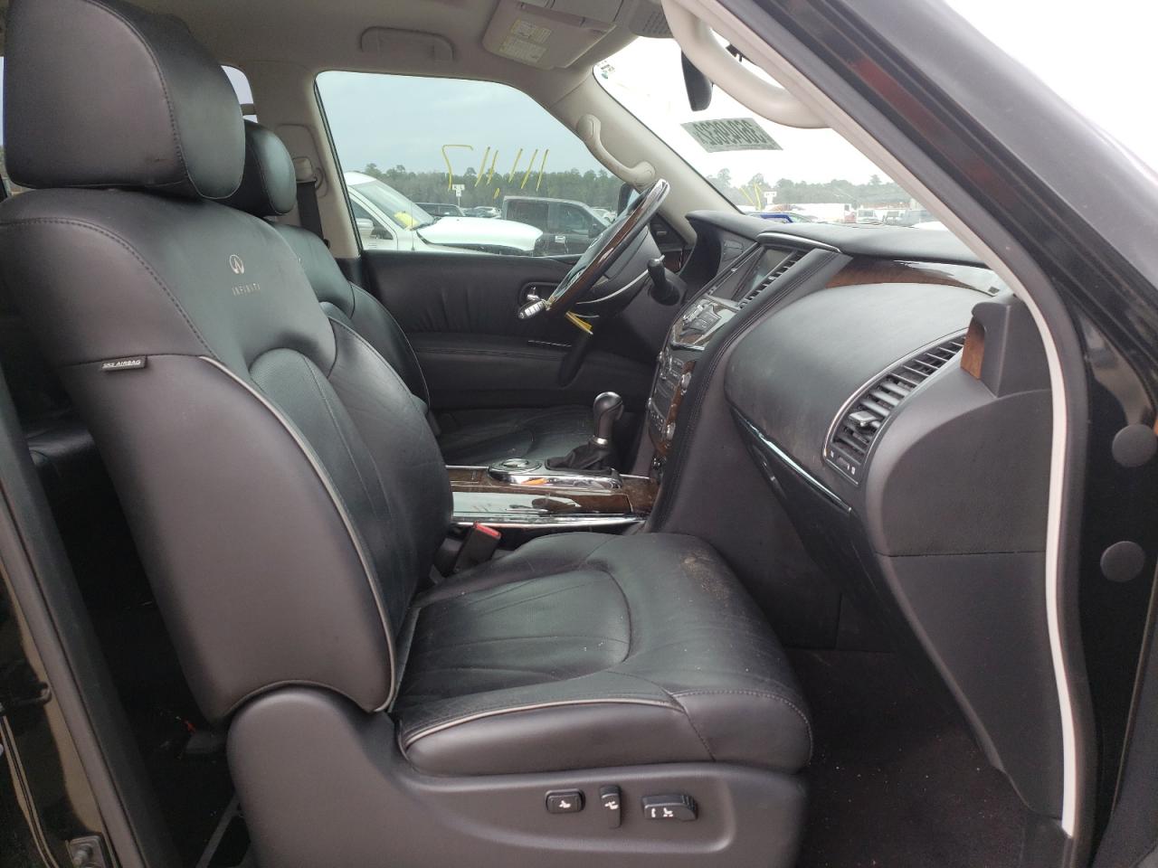 Photo 5 from auction – 2012 INFINITI QX56 with VIN JN8AZ2ND3C9716607