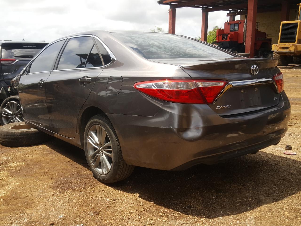 Photo 3 from auction – 2015 TOYOTA CAMRY LE with VIN 4T1BF1FK5FU058348