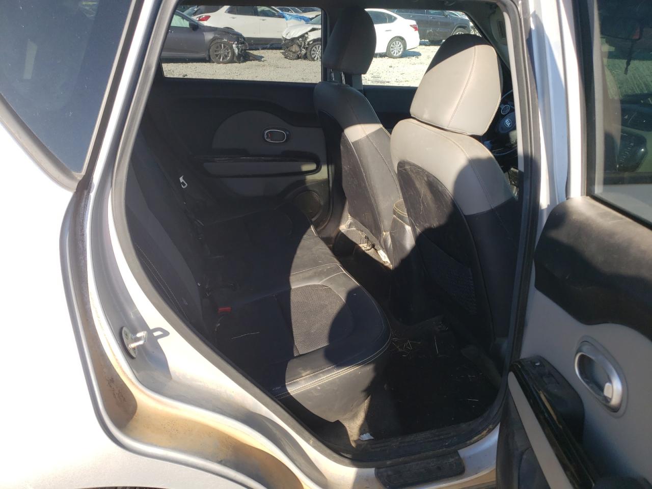 Foto 6 de la subasta – 2016 KIA SOUL + con VIN KNDJP3A58G7837852