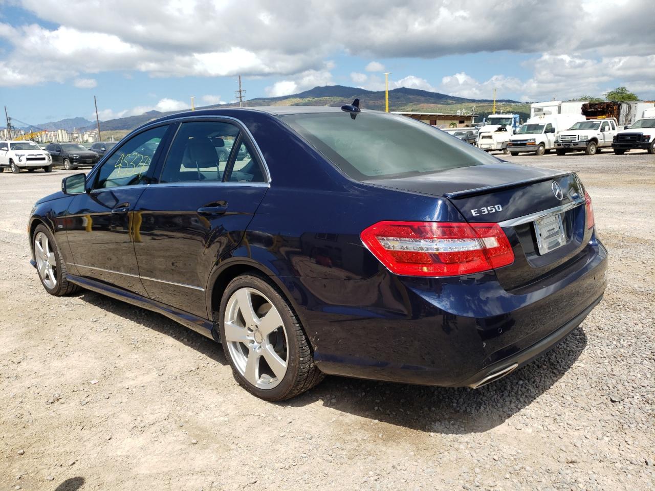 Photo 3 from auction – 2012 MERCEDES-BENZ E 350 with VIN WDDHF5KB3CA598201