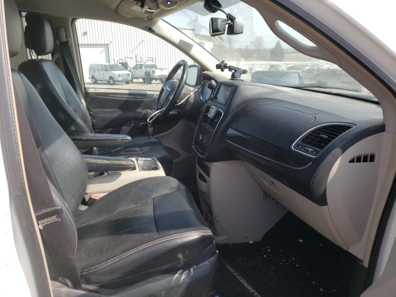 صورة رقم 5 من المزاد - 2011 CHRYSLER TOWN & COU مع VIN 2A4RR8DG7BR690089