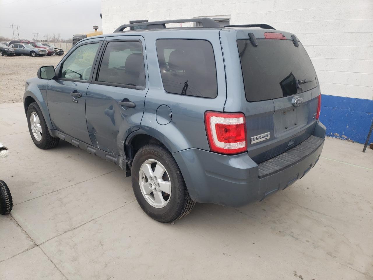 Photo 3 from auction – 2010 FORD ESCAPE XLT with VIN 1FMCU9DG6AKD45984