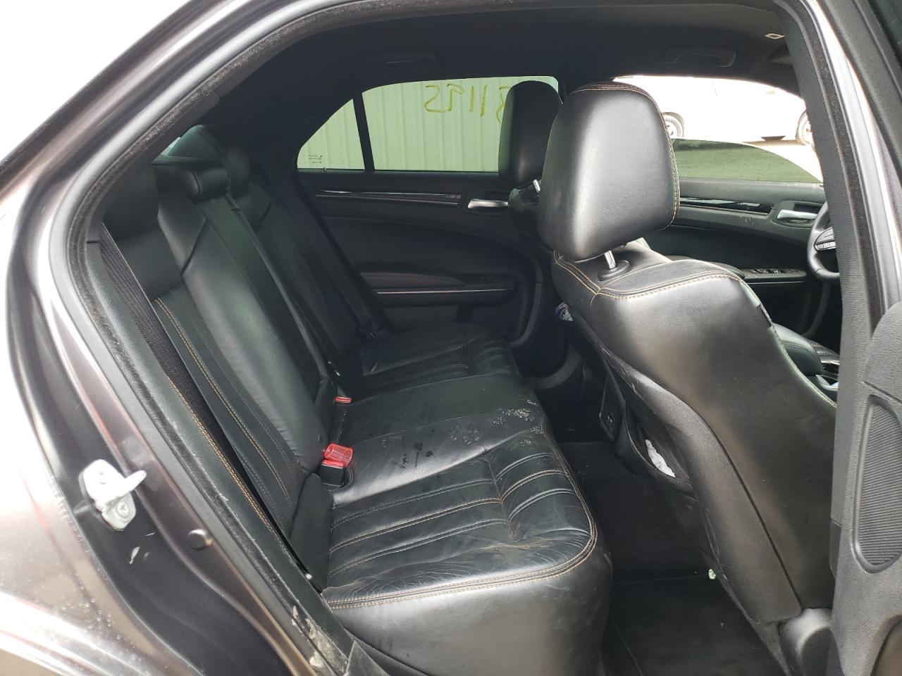 Photo 6 from auction – 2017 CHRYSLER 300 S with VIN 2C3CCABGXHH668758