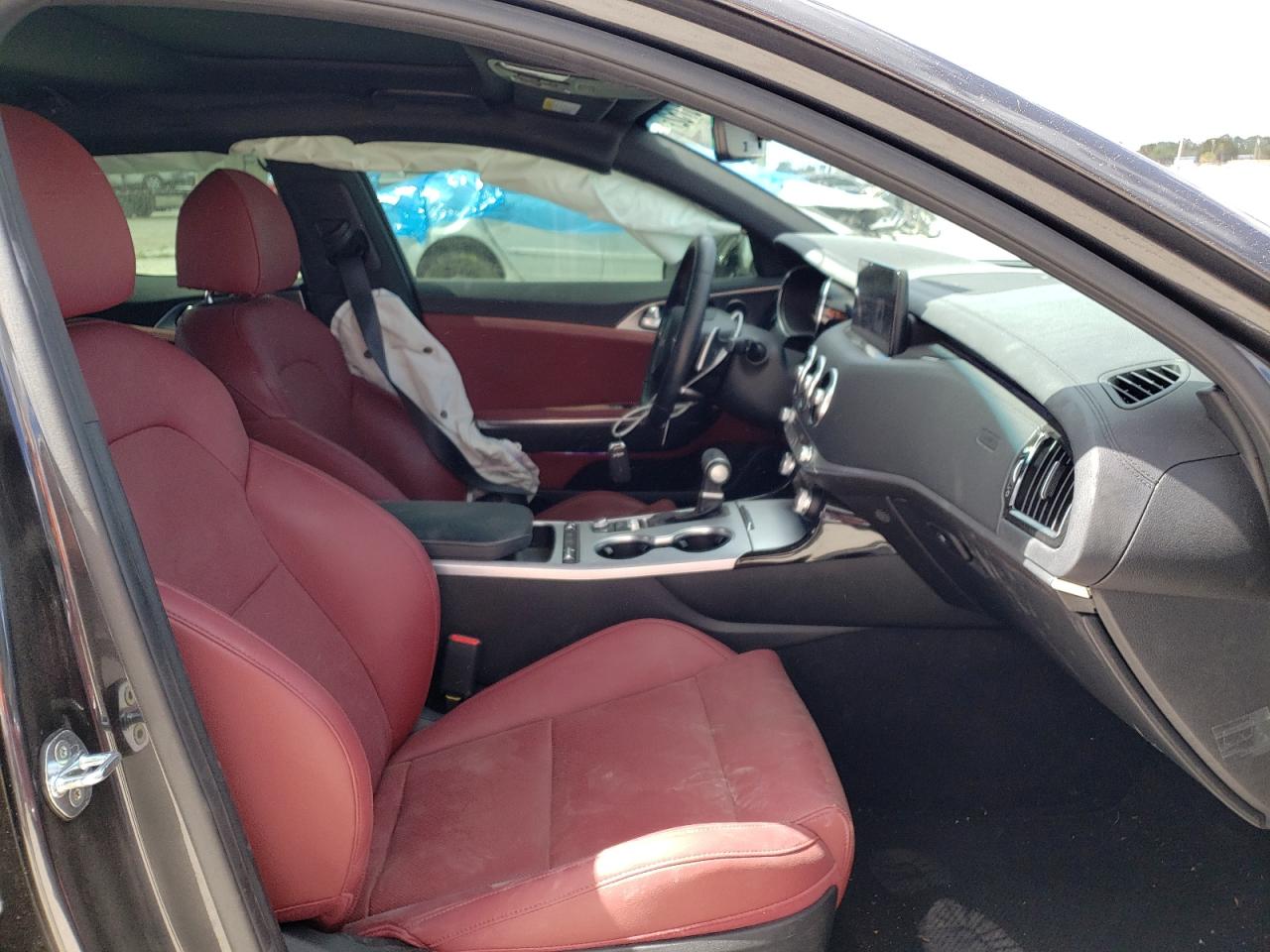 Photo 5 from auction – 2022 KIA STINGER GT with VIN KNAE45LC8N6099312