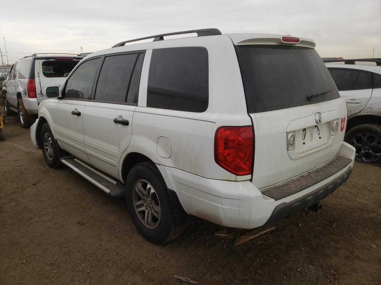 Photo 3 from auction – 2004 HONDA PILOT EXL with VIN 2HKYF18514H618007