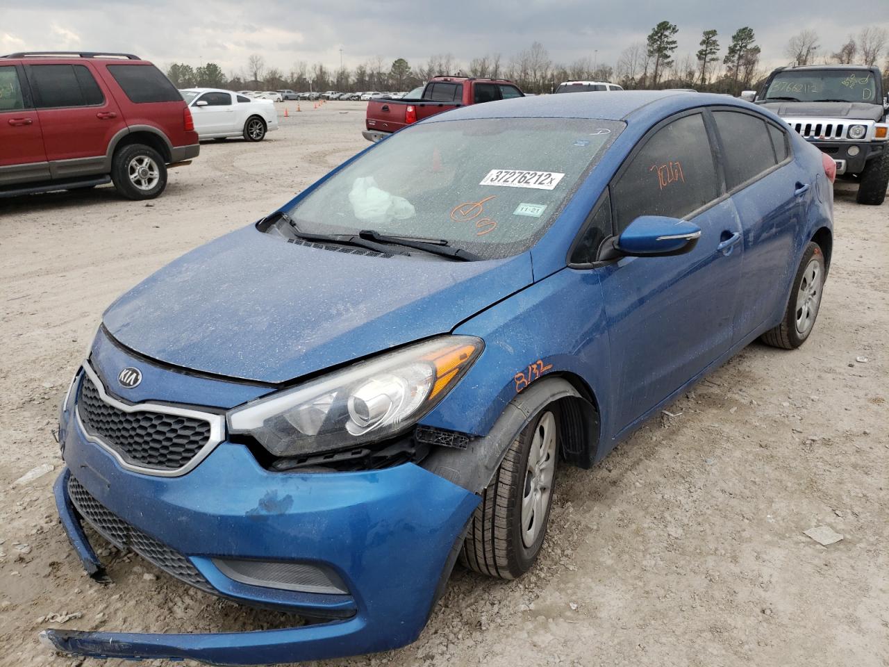 Photo 2 from auction – 2015 KIA FORTE LX with VIN KNAFX4A60F5362452